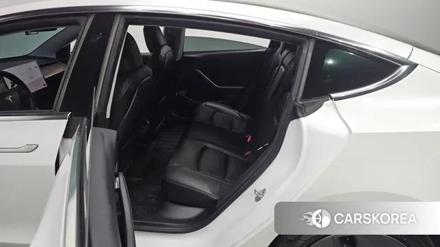 Tesla Model 3 2020 Белый из Кореи, фото 2