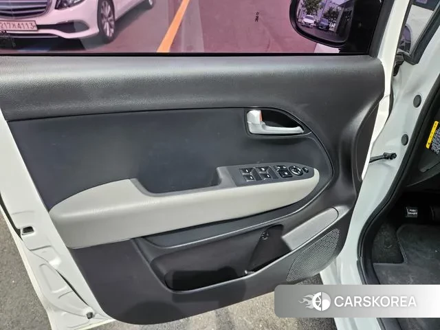 Kia The New Kia Ray 2022 Белый из Кореи, фото 2