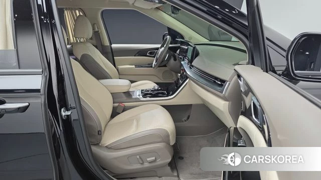 Kia Carnival 4th generation 2021 Черный из Кореи, фото 2