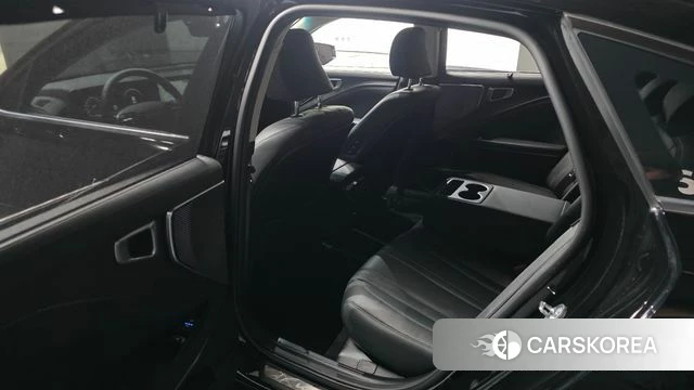 Kia K8 2023 Черный из Кореи, фото 2