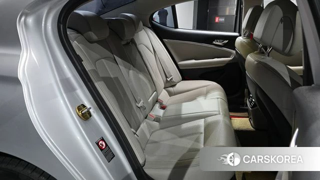 Genesis G70 2018 Серебряный из Кореи, фото 2