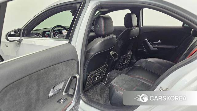 Mercedes-Benz A-Class W177 2020 Белый из Кореи, фото 2