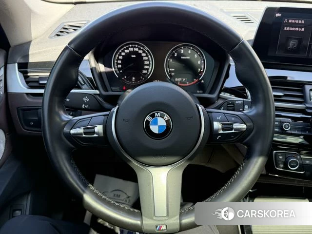 BMW X1 2022 Белый из Китая, фото 2