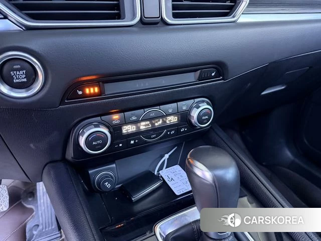 Mazda CX-5 2022 Белый из Китая, фото 2