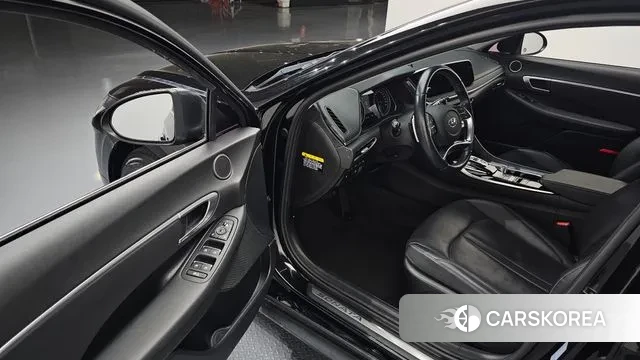 Hyundai Sonata (DN8) 2019 Черный из Кореи, фото 2