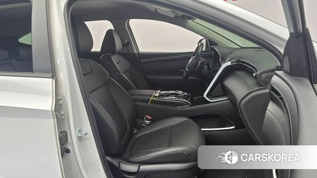 Hyundai Tucson (NX4) 2022 Белый из Кореи, фото 2