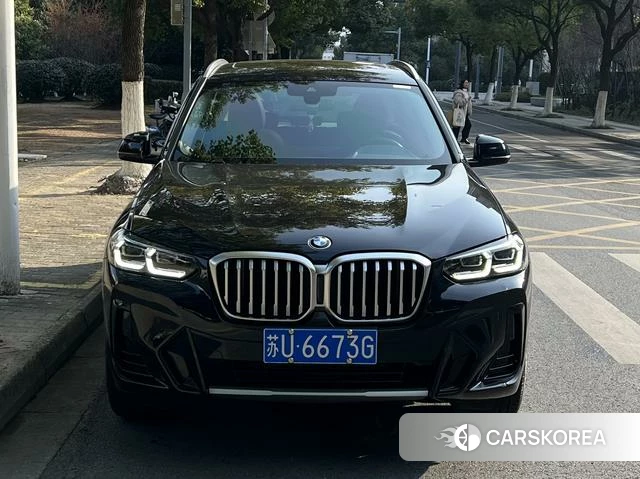 BMW X3 2023 Черный из Китая, фото 2