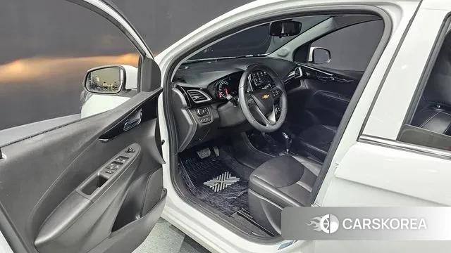 Chevrolet (GM Daewoo) The New Spark 2022 Белый из Кореи, фото 2