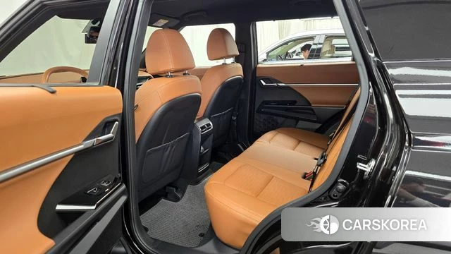 Ssangyong Torres 2023 Черный из Кореи, фото 2