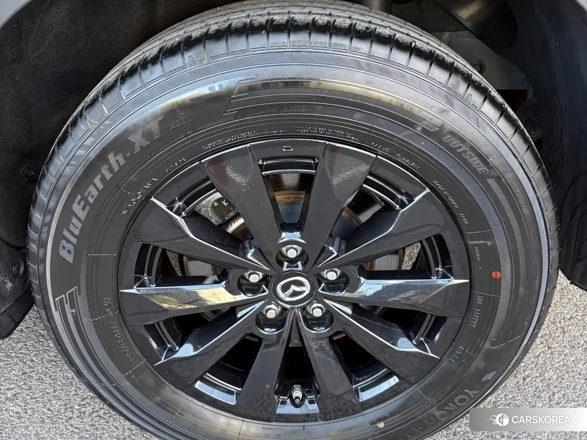 Mazda CX-50 2023 Silver/gray из Китая, фото 2