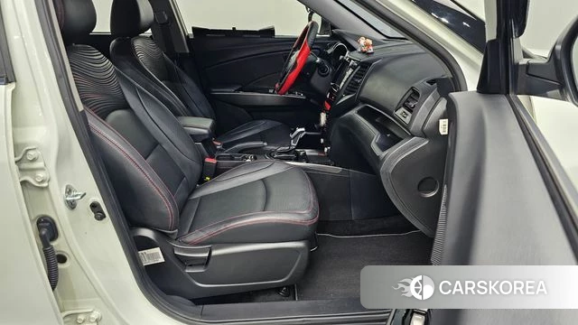 Ssangyong Tivoli Air 2018 Белый из Кореи, фото 2