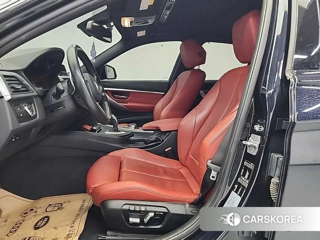 BMW 3 Series (F30) 2018 Черный из Кореи, фото 2