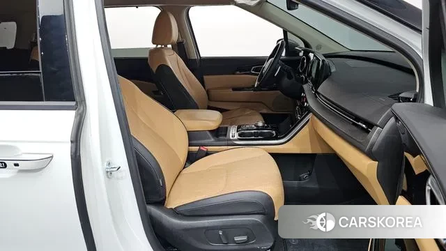 Kia Carnival 4th generation 2022 Белый из Кореи, фото 2