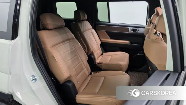 Hyundai Santa Fe (MX5) 2023 Жемчужный цвет из Кореи, фото 2