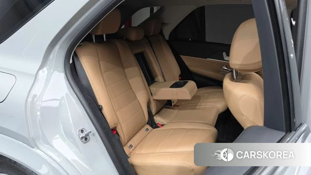 Mercedes-Benz GLE-Class W167 2023 Серебристо-серый из Кореи, фото 2
