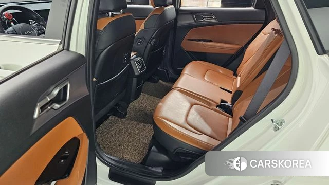 Kia Sportage 5th Generation 2022 Белый из Кореи, фото 2