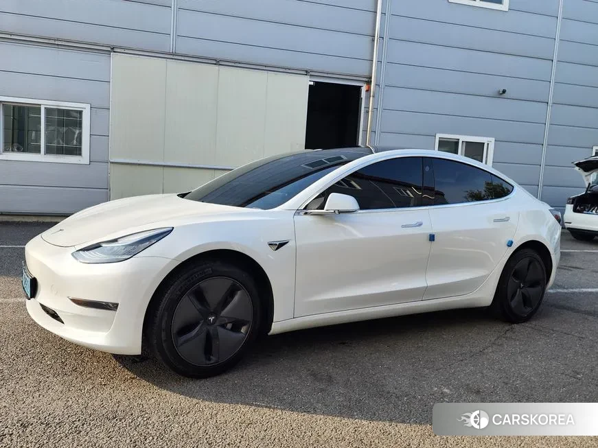 Tesla Model 3 2019 из Кореи, фото 2