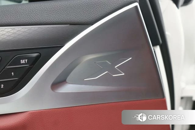 BMW X4 2021 Белый из Китая, фото 2