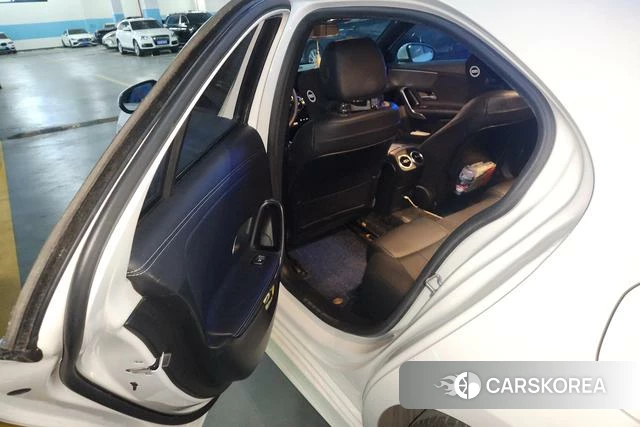 Mercedes-Benz Class A 2021 Белый из Китая, фото 2