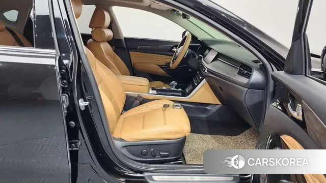 Kia K7 Premier 2020 Черный из Кореи, фото 2