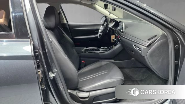 Hyundai Sonata (DN8) 2021 Серый из Кореи, фото 2