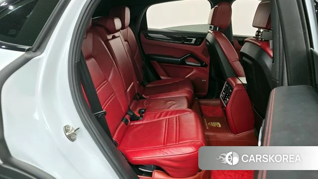 Porsche Cayenne (PO536) 2021 Белый из Кореи, фото 2