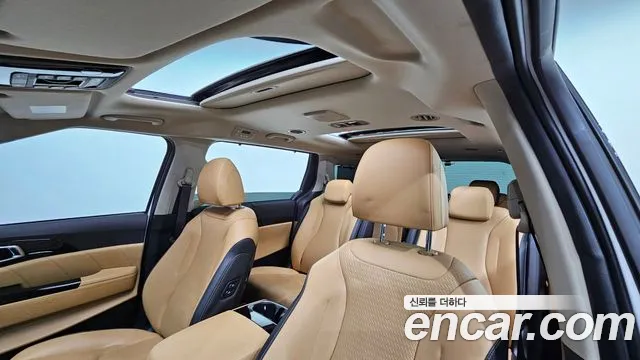 Kia Carnival 4th generation 2021 Белый из Кореи, фото 2