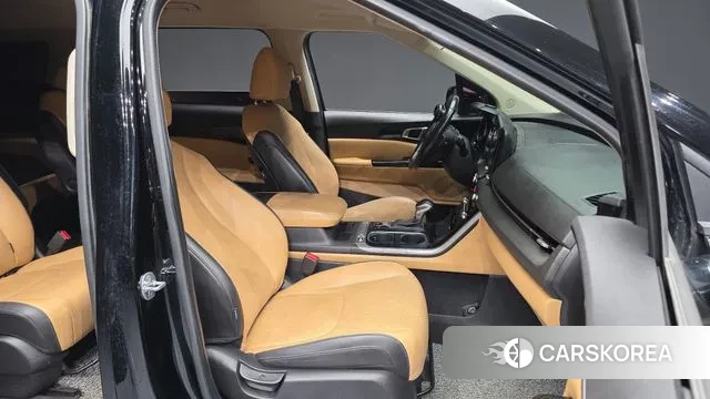 Kia Carnival 4th generation 2021 Черный из Кореи, фото 2