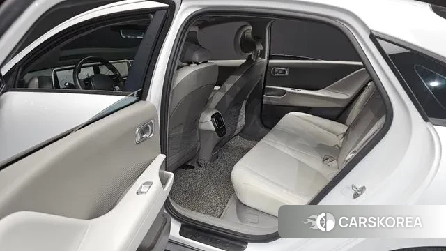 Hyundai Ionic 6 2022 Белый из Кореи, фото 2