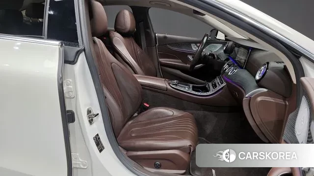 Mercedes-Benz CLS-Class C257 2021 Белый из Кореи, фото 2