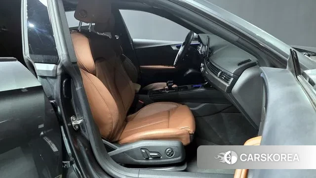 Audi A5 (F5) 2020 Серый из Кореи, фото 2