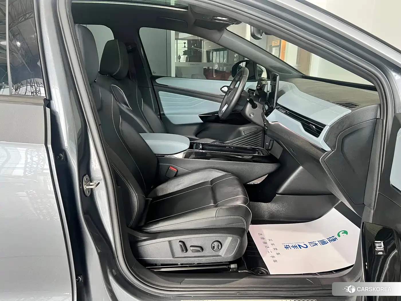 Volkswagen ID.4 X 2024 Silver/gray из Китая, фото 2
