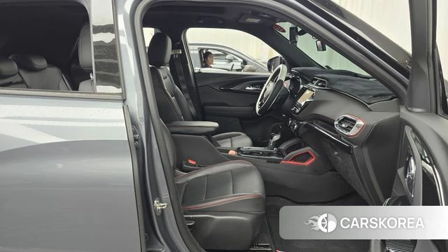 Chevrolet (GM Daewoo) Trailblazer 2020 Серый из Кореи, фото 2