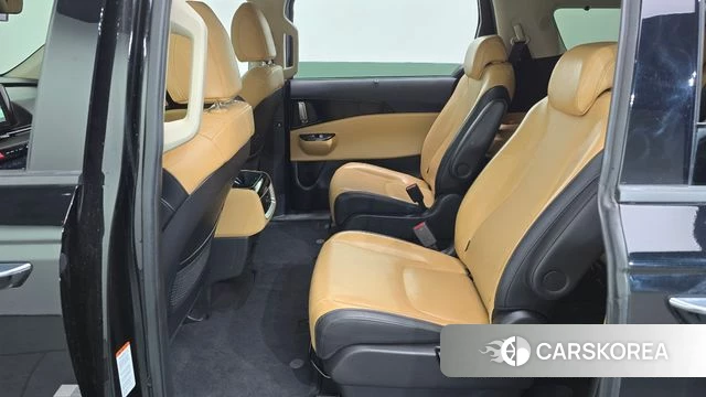 Kia Carnival 4th generation 2023 Черный из Кореи, фото 2