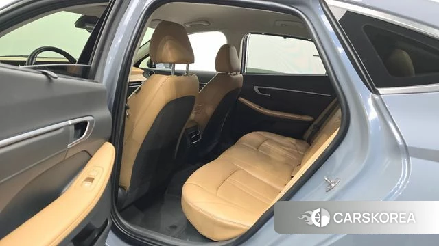 Hyundai Sonata D Edge Hybrid (DN8) 2023 Серый из Кореи, фото 2