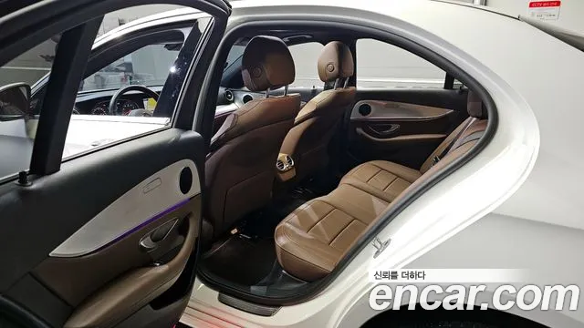 Mercedes-Benz E-Class W213 2020 Белый из Кореи, фото 2