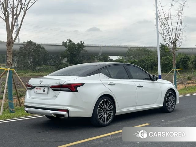 Nissan Teana 2024 Белый из Китая, фото 2