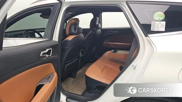 Kia Sportage 5th Generation Hybrid 2023 Белый из Кореи, фото 2