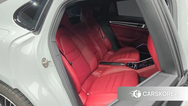 Porsche Panamera (971) 2023 Белый из Кореи, фото 2
