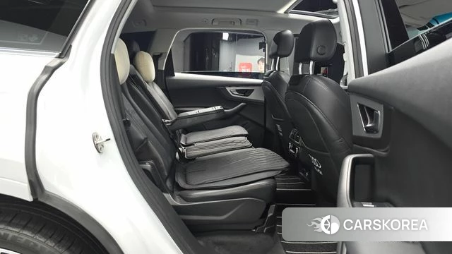 Audi Q7 (4M) 2019 Белый из Кореи, фото 2