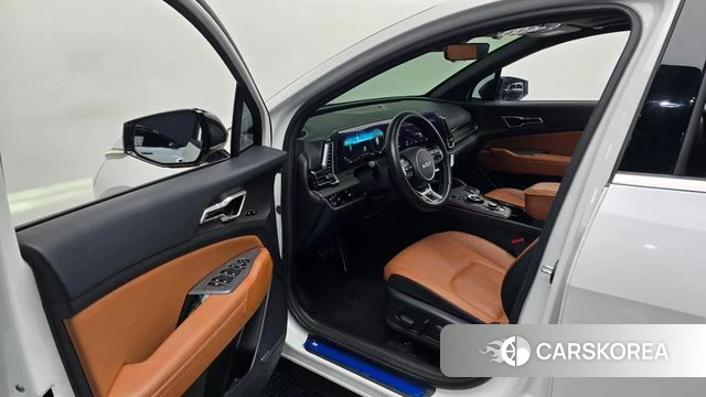 Kia Sportage 5th Generation 2023 Белый из Кореи, фото 2