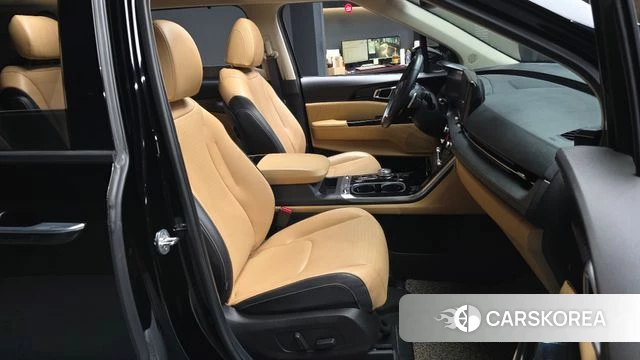 Kia Carnival 4th generation 2021 Черный из Кореи, фото 2