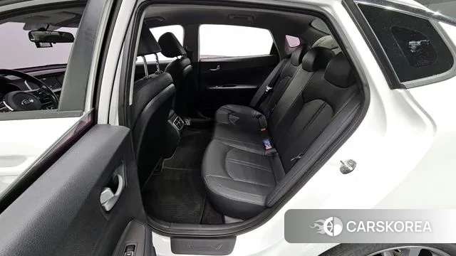 Kia The New K5 2nd generation 2018 Белый из Кореи, фото 2