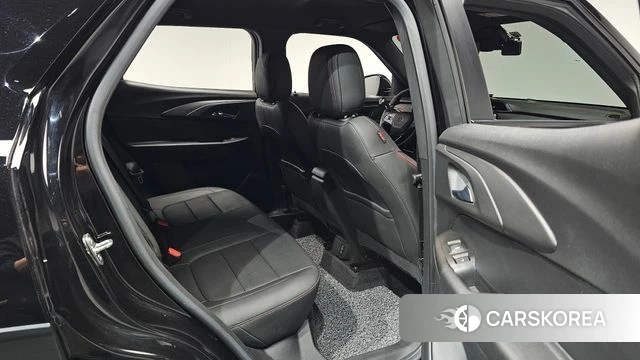 Chevrolet (GM Daewoo) Trailblazer 2023 Черный из Кореи, фото 2