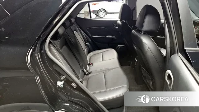 Hyundai Venue 2024 Черный из Кореи, фото 2