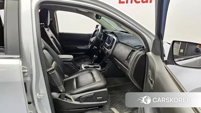 Chevrolet (GM Daewoo) Colorado 2020 Серебряный из Кореи, фото 2