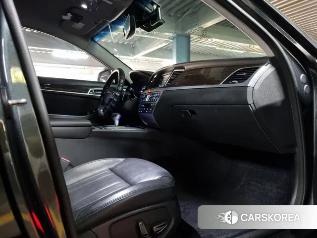 Genesis G80 2018 Темно-зеленый из Кореи, фото 2