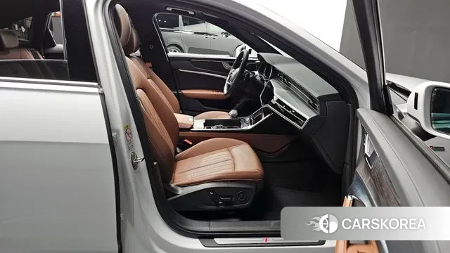 Audi A6 (C8) 2022 Белый из Кореи, фото 2