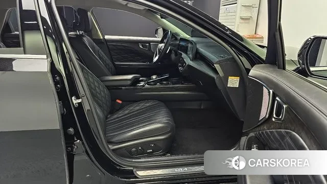 Kia K8 Hybrid 2023 Черный из Кореи, фото 2