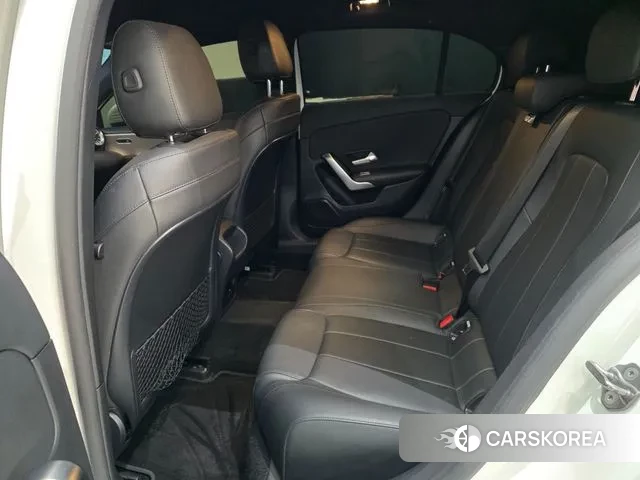 Mercedes-Benz A-Class W177 2021 Белый из Кореи, фото 2